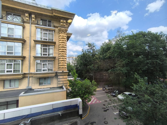 Продам однокомнатную (1-комн.) квартиру, Комсомольский пр-кт, 9, Москва г
