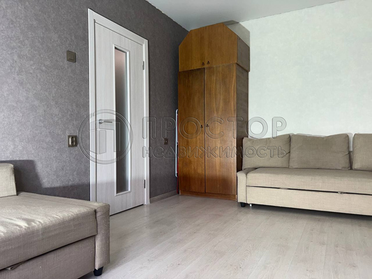 Продам однокомнатную (1-комн.) квартиру, Верхние Поля ул, 45к4, Москва г