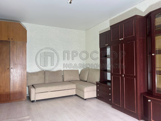 Продам однокомнатную (1-комн.) квартиру, Верхние Поля ул, 45к4, Москва г