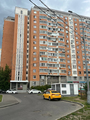 Продам однокомнатную (1-комн.) квартиру, Верхние Поля ул, 45к4, Москва г