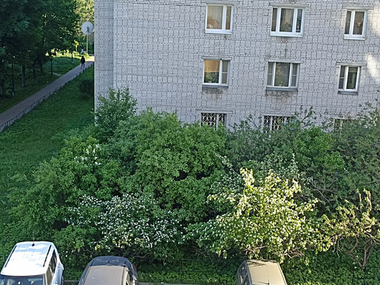 Продам однокомнатную (1-комн.) квартиру, Оборонная ул, 2к5, Мурино п