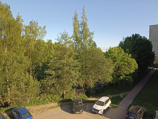 Продам однокомнатную (1-комн.) квартиру, Оборонная ул, 2к5, Мурино п