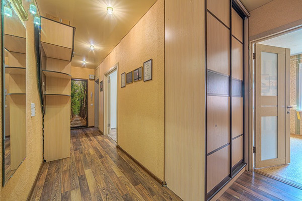 Продам трехкомнатную (3-комн.) квартиру, Ивановская ул, 143, Пенза г