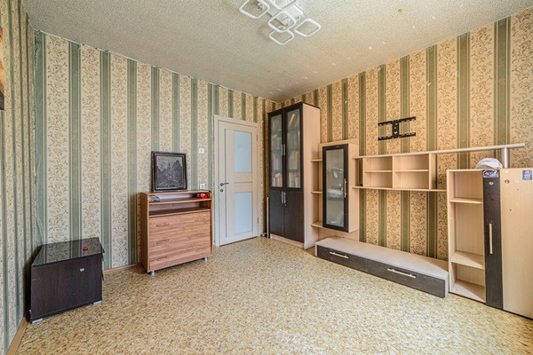 Продам трехкомнатную (3-комн.) квартиру, Ивановская ул, 143, Пенза г