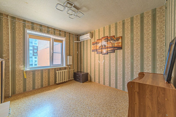 Продам трехкомнатную (3-комн.) квартиру, Ивановская ул, 143, Пенза г