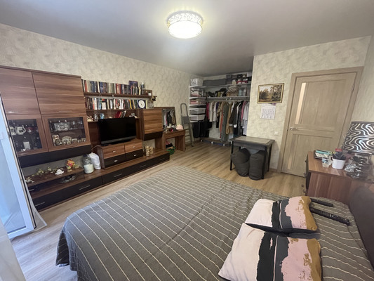 Продам однокомнатную (1-комн.) квартиру, Академика Янгеля ул, 14к8, Москва г