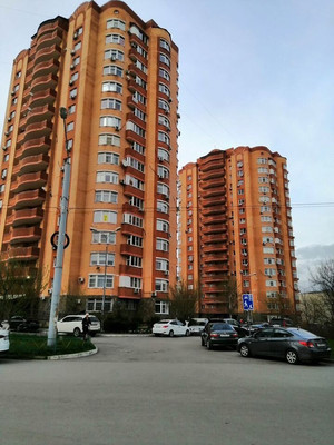 Продам двухкомнатную (2-комн.) квартиру, Оружейный пер, 11/1, Ростов-на-Дону г