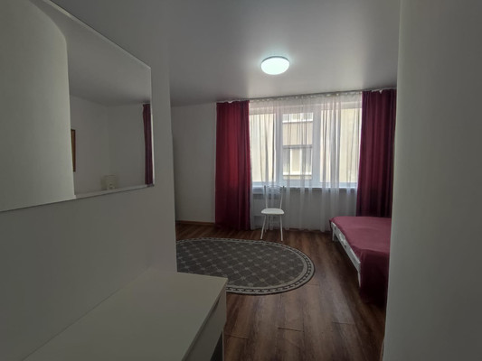 Продам однокомнатную (1-комн.) квартиру, Центральная ул, 20, Витязево с