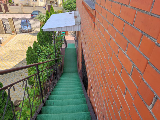 Продам однокомнатную (1-комн.) квартиру, Центральная ул, 20, Витязево с