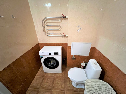 Продам однокомнатную (1-комн.) квартиру, Бежицкая ул, 315к1, Брянск г