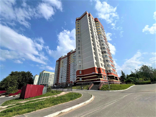 Продам однокомнатную (1-комн.) квартиру, Бежицкая ул, 315к1, Брянск г