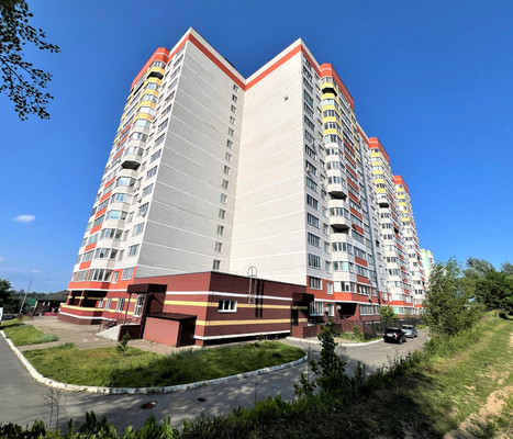 Продам однокомнатную (1-комн.) квартиру, Бежицкая ул, 315к1, Брянск г
