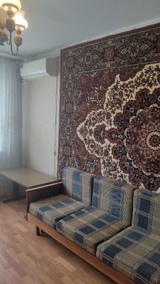 Продам двухкомнатную (2-комн.) квартиру, Добровольского ул, 18, Ростов-на-Дону г