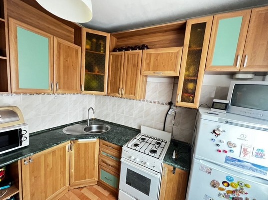 Продам двухкомнатную (2-комн.) квартиру, Королева пр-кт, 1, Ростов-на-Дону г