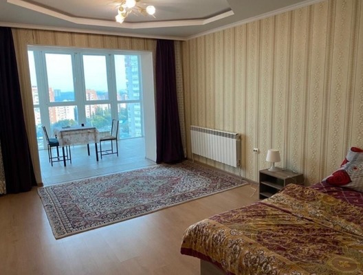 Продам двухкомнатную (2-комн.) квартиру, Космонавтов пр-кт, 37, Ростов-на-Дону г