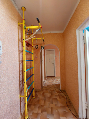 Продам однокомнатную (1-комн.) квартиру, Балаклавская ул, 55, Симферополь г