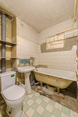 Продам двухкомнатную (2-комн.) квартиру, Германа Титова ул, 24, Пенза г