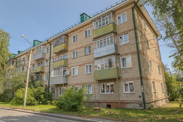 Продам двухкомнатную (2-комн.) квартиру, Германа Титова ул, 24, Пенза г