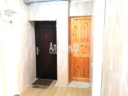 Продам двухкомнатную (2-комн.) квартиру, ГЛОХ ул, 1, Запорожское п