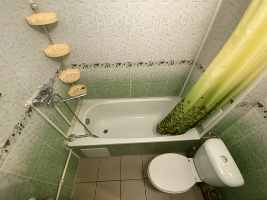 Продам однокомнатную (1-комн.) квартиру, Таганрогская ул, 122к1, Ростов-на-Дону г