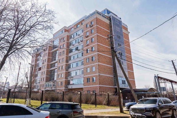 Продам двухкомнатную (2-комн.) квартиру, им. Дзержинского ул, 26к1, Краснодар г