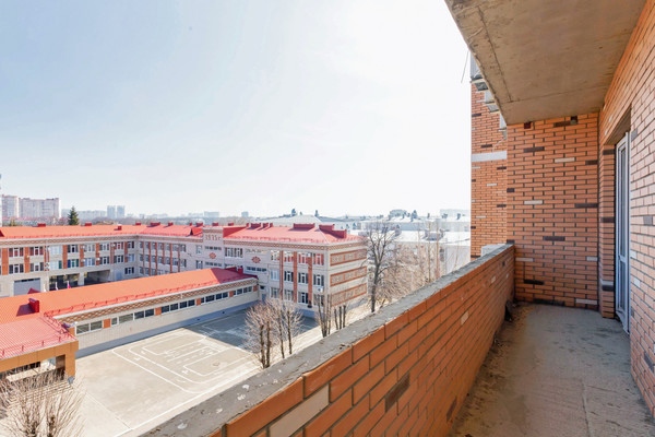 Продам двухкомнатную (2-комн.) квартиру, им. Дзержинского ул, 26к1, Краснодар г