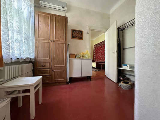 Продам однокомнатную (1-комн.) квартиру, Дунайская ул, 52, Краснодар г