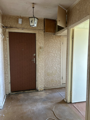 Продам двухкомнатную (2-комн.) квартиру, Домодедовская ул, 17к1, Москва г