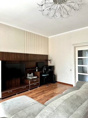 Продам трехкомнатную (3-комн.) квартиру, Коминтерна ул, 139, Нижний Новгород г