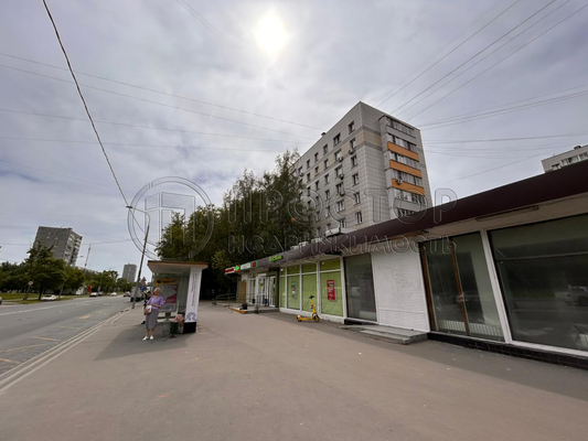 Продам трехкомнатную (3-комн.) квартиру, Молостовых ул, 14к1, Москва г