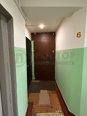 Продам трехкомнатную (3-комн.) квартиру, Молостовых ул, 14к1, Москва г