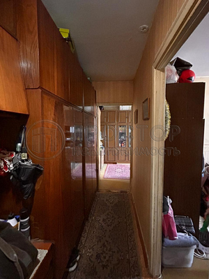 Продам трехкомнатную (3-комн.) квартиру, Молостовых ул, 14к1, Москва г