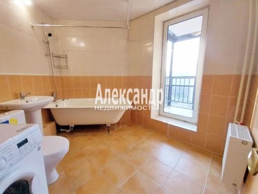 Продам однокомнатную (1-комн.) квартиру, Шувалова ул, 16/9, Мурино п