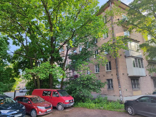Продам двухкомнатную (2-комн.) квартиру, Елизарова пр-кт, 35, Санкт-Петербург г