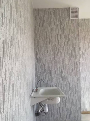 Продам трехкомнатную (3-комн.) квартиру, Прибойная ул, 31кВ, Красноярск г