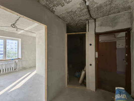 Продам трехкомнатную (3-комн.) квартиру, М.Горького ул, 143, Волгодонск г