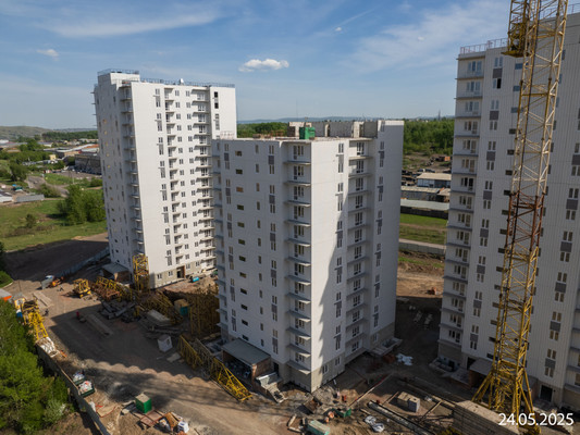 Продам двухкомнатную (2-комн.) квартиру, Норильская ул, 40, Красноярск г