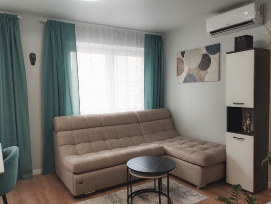 Продам двухкомнатную (2-комн.) квартиру, Люблинская ул, 72к3, Москва г