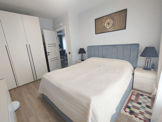 Продам двухкомнатную (2-комн.) квартиру, Люблинская ул, 72к3, Москва г