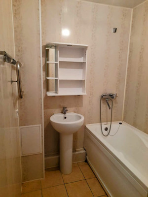 Продам двухкомнатную (2-комн.) квартиру, Тыныч ул, 8, Казань г
