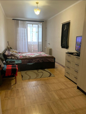 Продам двухкомнатную (2-комн.) квартиру, Чернышевского ул, 1кб, Армавир г