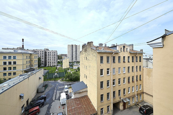 Продам многокомнатную квартиру, Лиговский пр-кт, 237, Санкт-Петербург г