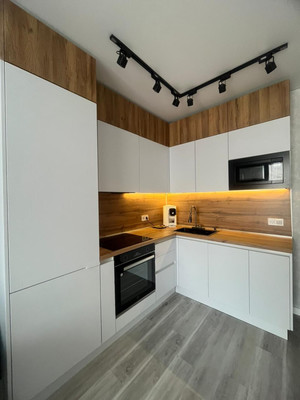 Продам двухкомнатную (2-комн.) квартиру, Котанова ул, 2к1, Новороссийск г