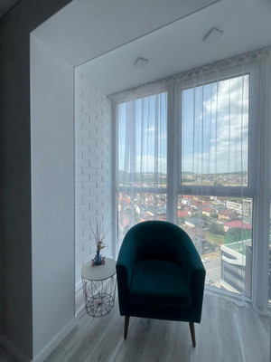 Продам двухкомнатную (2-комн.) квартиру, Котанова ул, 2к1, Новороссийск г