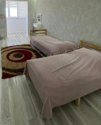 Продам двухкомнатную (2-комн.) квартиру, Котанова ул, 2к1, Новороссийск г