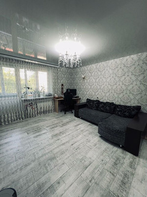 Продам трехкомнатную (3-комн.) квартиру, Куйбышева ул, 171, Калининград г