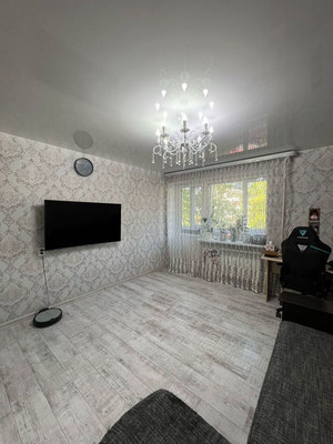 Продам трехкомнатную (3-комн.) квартиру, Куйбышева ул, 171, Калининград г