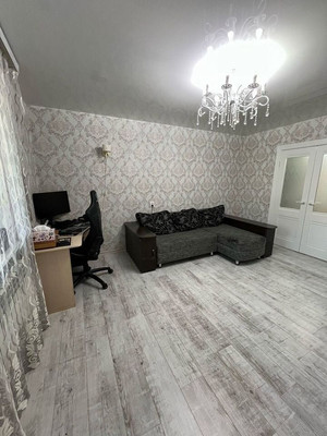 Продам трехкомнатную (3-комн.) квартиру, Куйбышева ул, 171, Калининград г