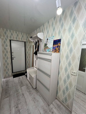 Продам трехкомнатную (3-комн.) квартиру, Куйбышева ул, 171, Калининград г