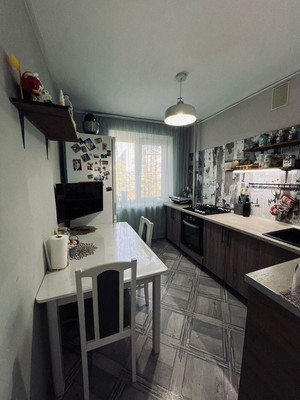 Продам трехкомнатную (3-комн.) квартиру, Куйбышева ул, 171, Калининград г